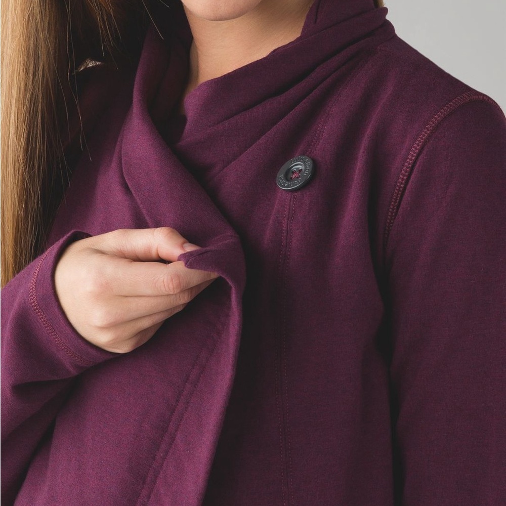 Authentic Lululemon Athletica Restore Wrap, Heathered Red Grape/Purple, Size 6 - Picture 3 of 14